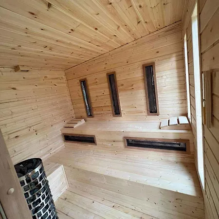 In - Balaton 51780 * Kőröshegy